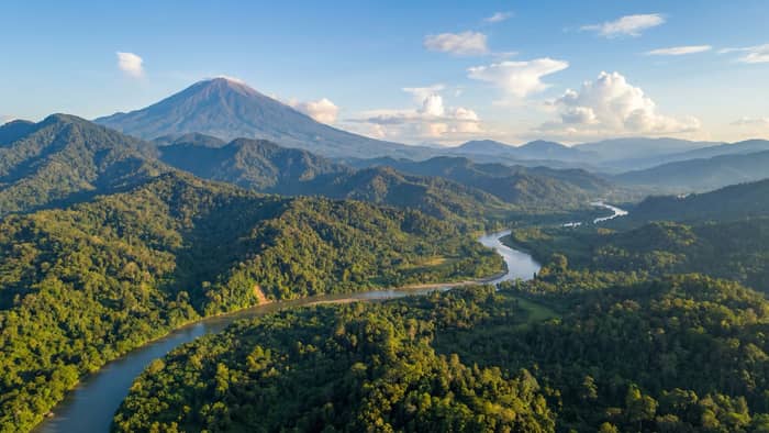Kde je Sumatra — geografie, regiony a základní fakta o ostrově
